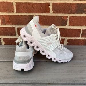 On Cloudswift Running Shoe